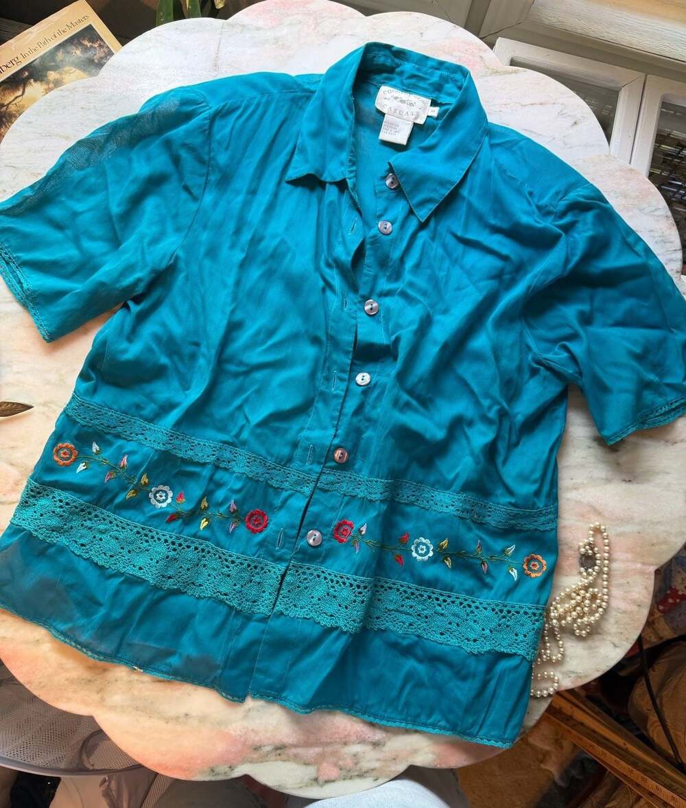 Country Wear Casuals Teal Short Sleeve Button-Front Blouse with Floral Embroider